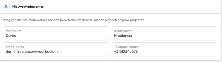 Nieuw teamlid: voornaam, achternaam, e-mailadres en telefoonnummer invullen