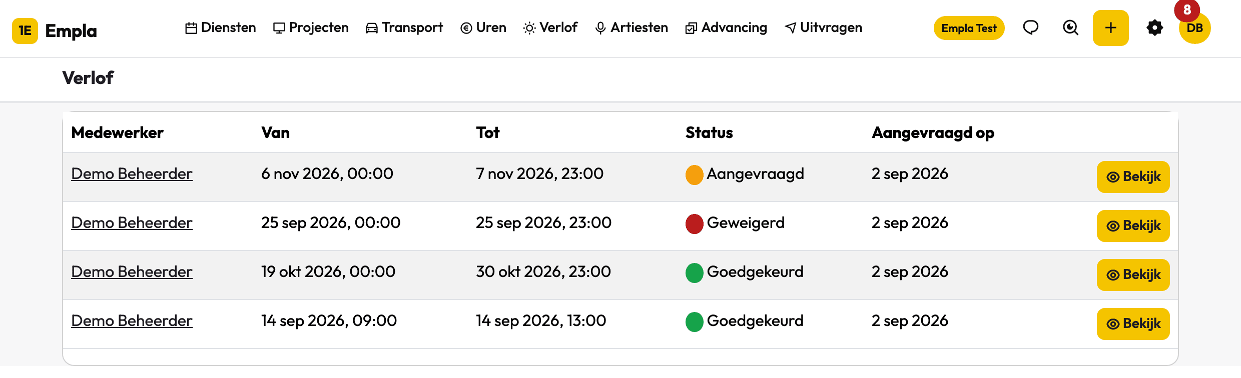 Het verlofoverzicht met meerdere aanvragen van dezelfde medewerker, met de status aangevraagd, geweigerd of goedgekeurd